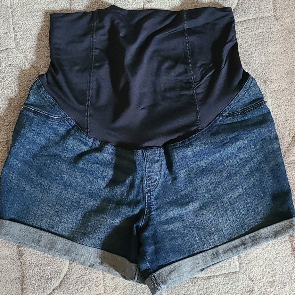 Blue jean maternity shorts